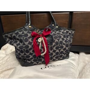 Y2K Coach Denim Peyton Signature Tote in Denim